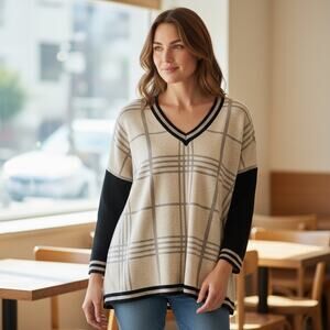 Joseph A. Winter Plaid Oversized Sweater Black Cream Preppy Soft Medium